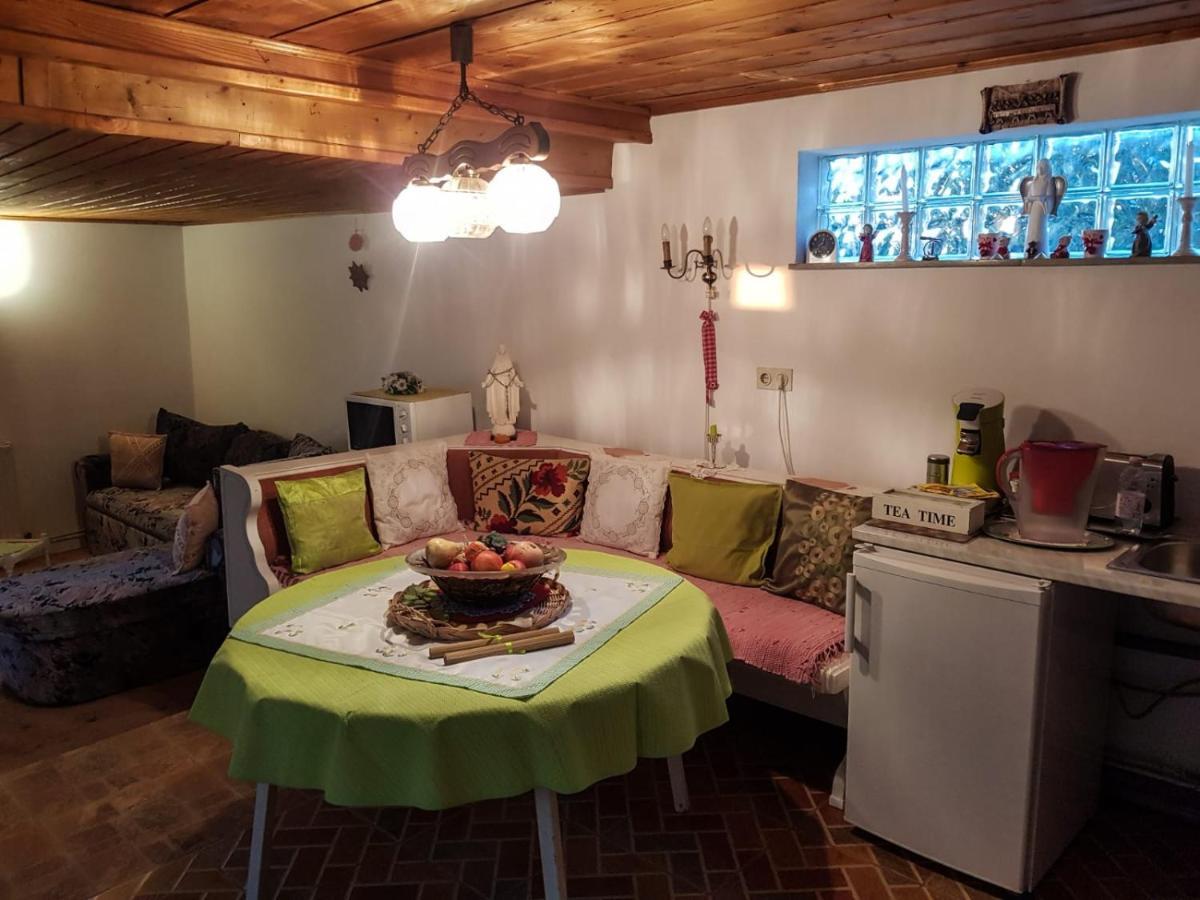 Littel Green Old Home ซิวิโชอารา ภายนอก รูปภาพ