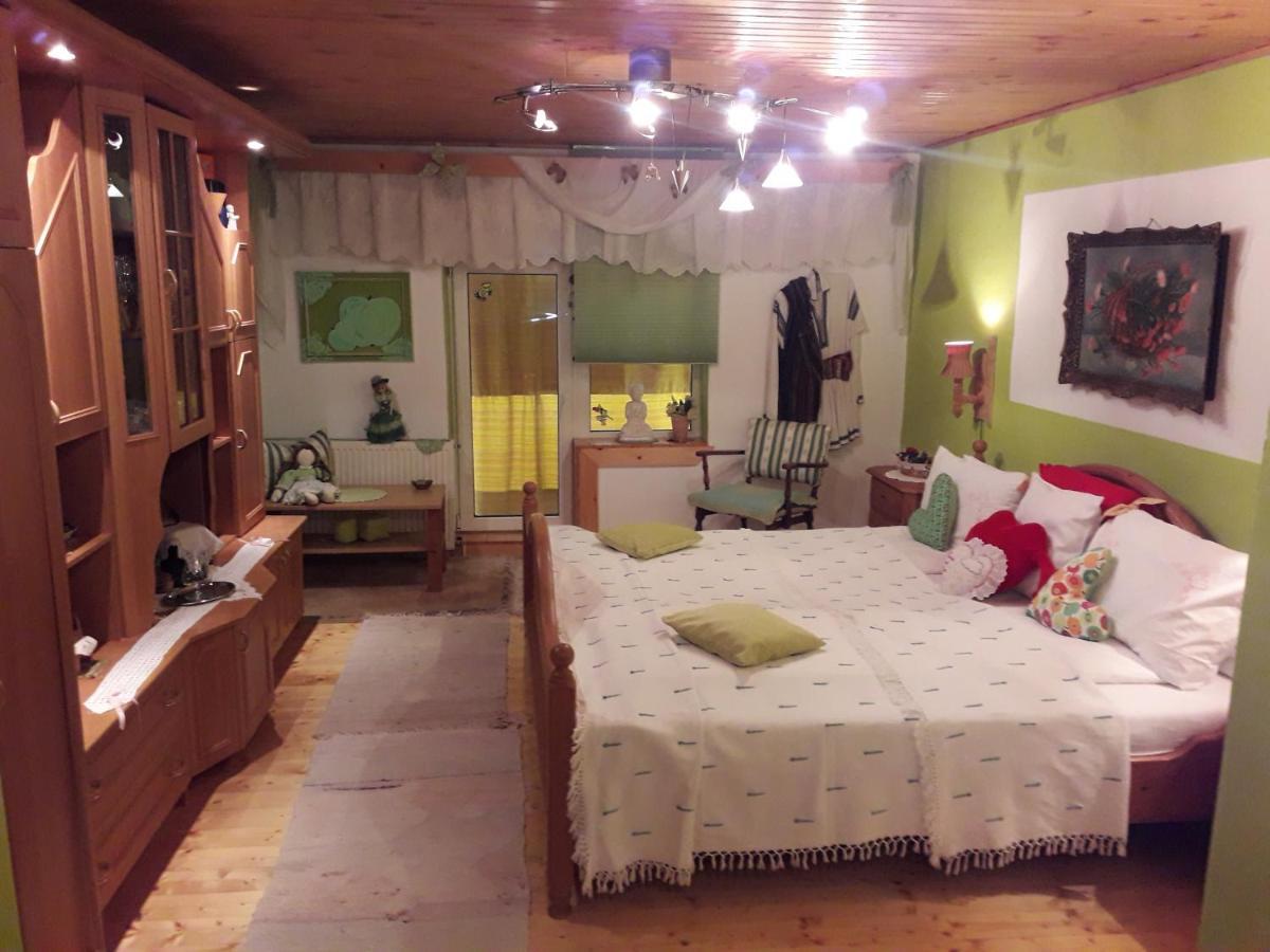 Littel Green Old Home ซิวิโชอารา ภายนอก รูปภาพ